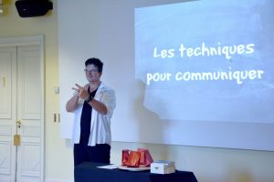 conférencier mentaliste - conférence spectacle