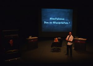 conférencier mentaliste - conférence spectacle